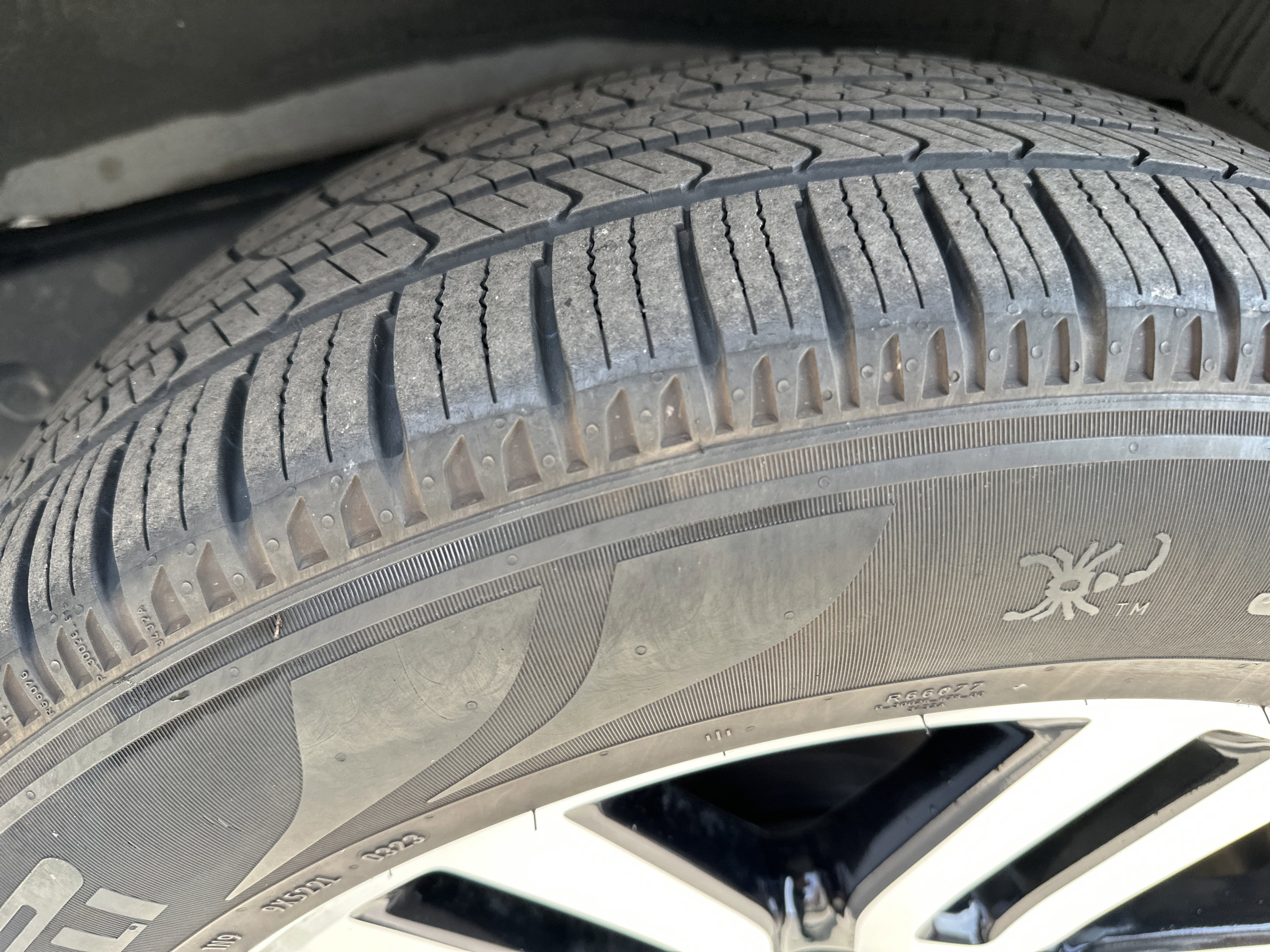 Used 2019 Toyota 4Runner Limited image 39