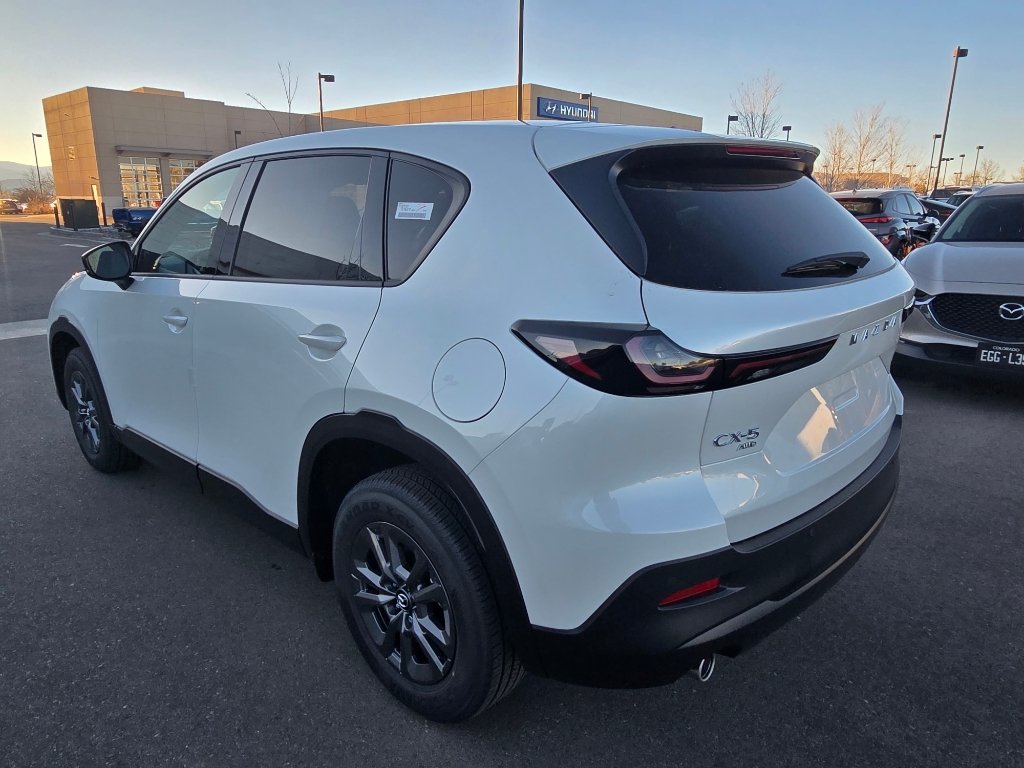 Used 2026 MAZDA CX-5 Select AWD/4WD image 3