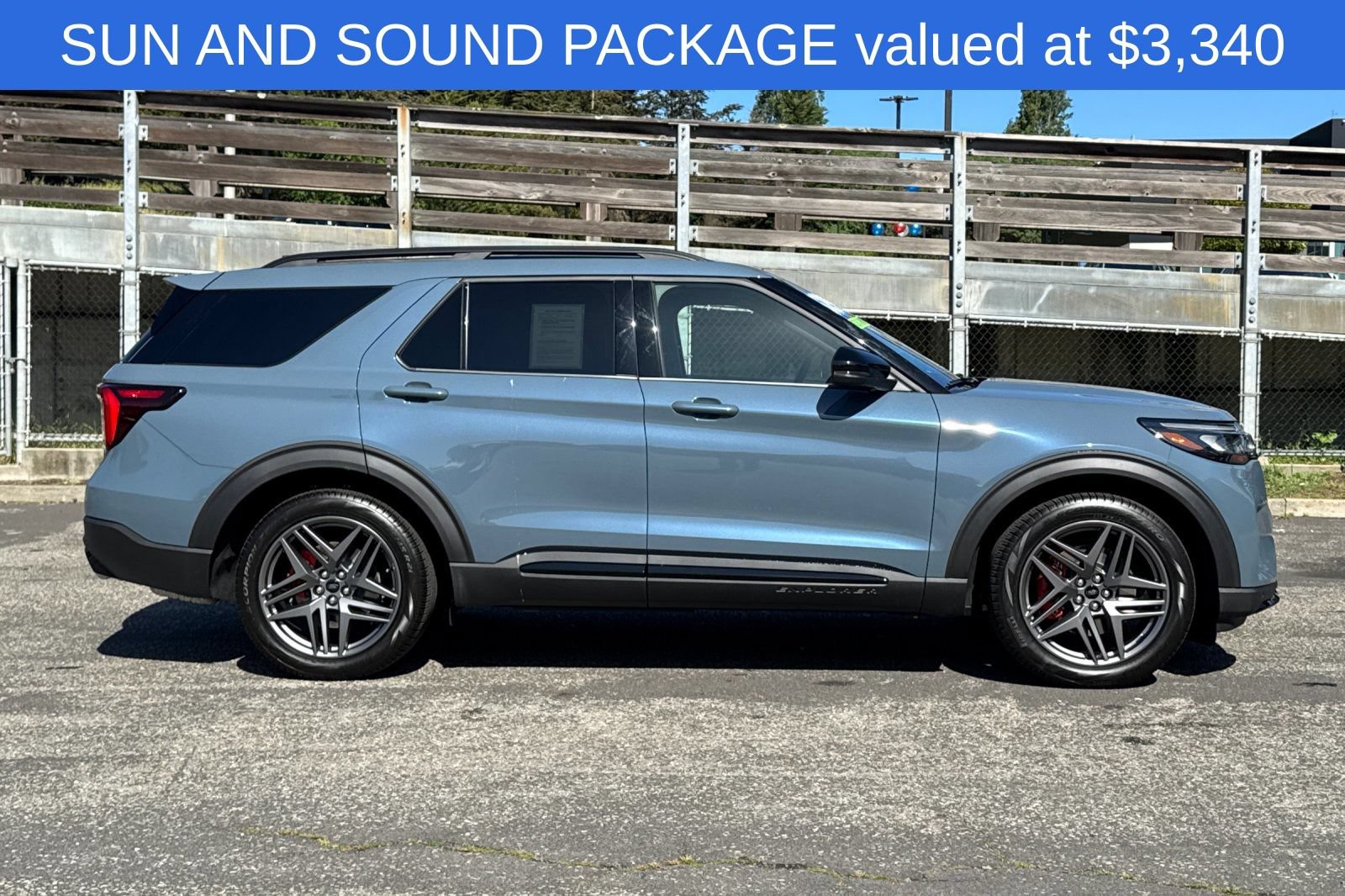 Used 2026 Ford Explorer ST w/ Sun And Sound Package AWD/4WD image 3
