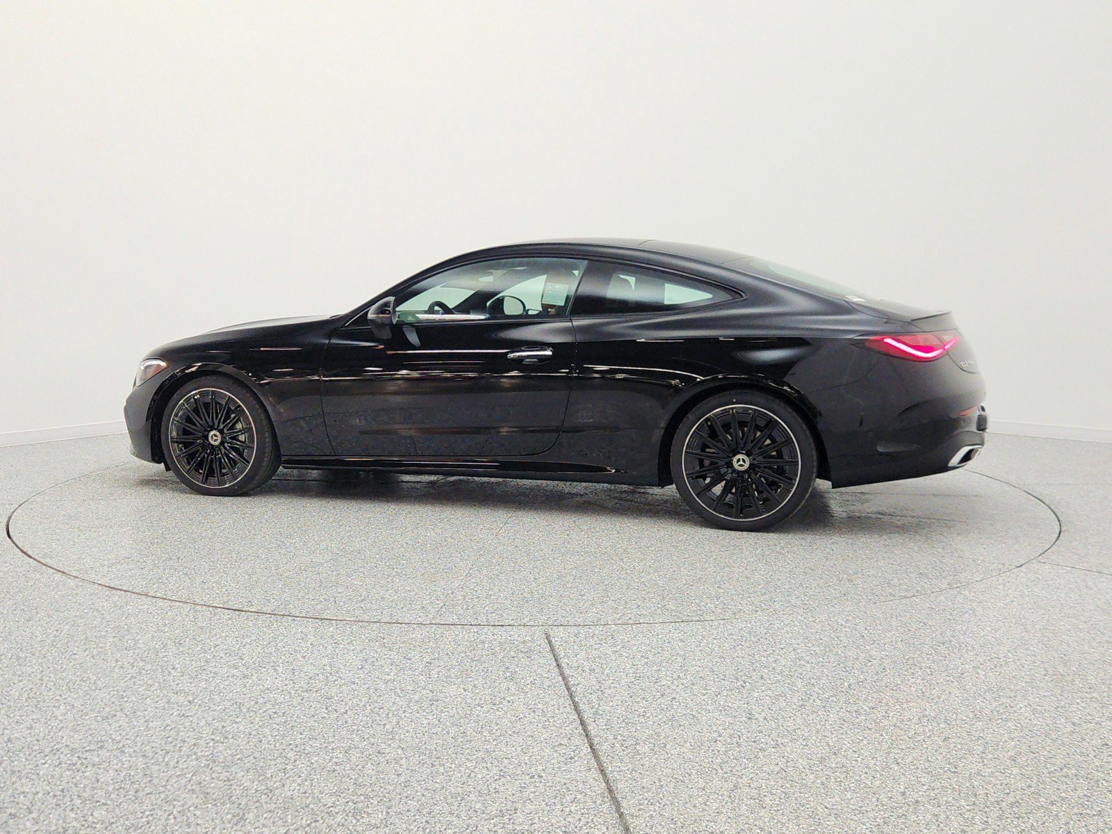 New 2026 Mercedes-Benz CLE 450 4MATIC Coupe image 8