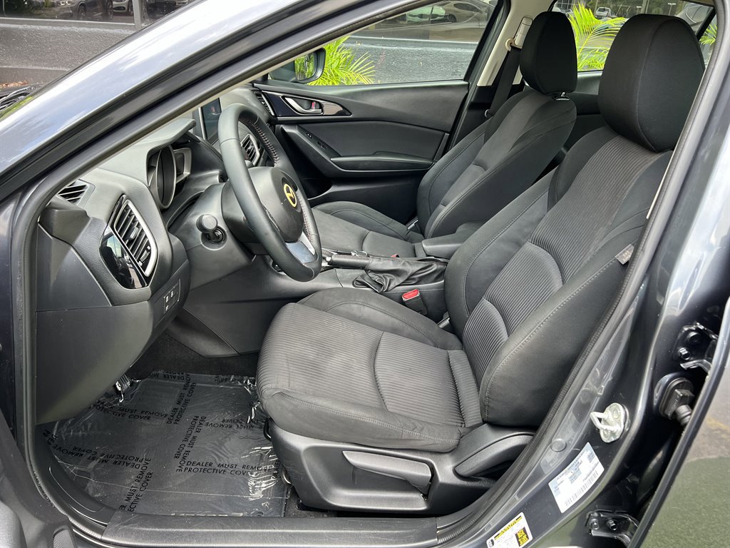 Used 2015 MAZDA MAZDA3 i Touring w/ Technology Package image 13