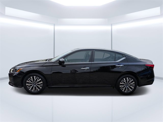 Used 2023 Nissan Altima 2.5 SV image 6