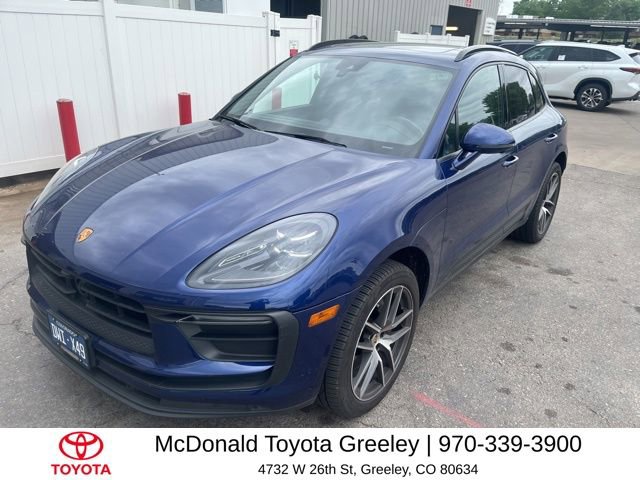 Used 2023 Porsche Macan AWD/4WD image 1
