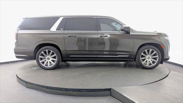 Used 2021 Cadillac Escalade ESV Premium Luxury Platinum AWD/4WD image 9