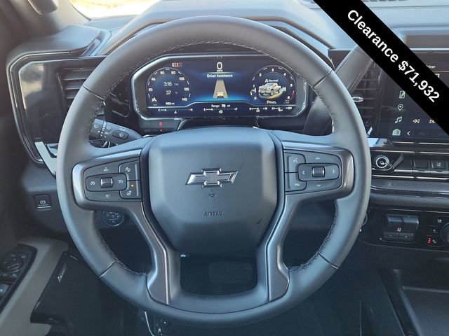 Used 2025 Chevrolet Silverado 2500 ZR2 w/ Technology Package AWD/4WD image 33