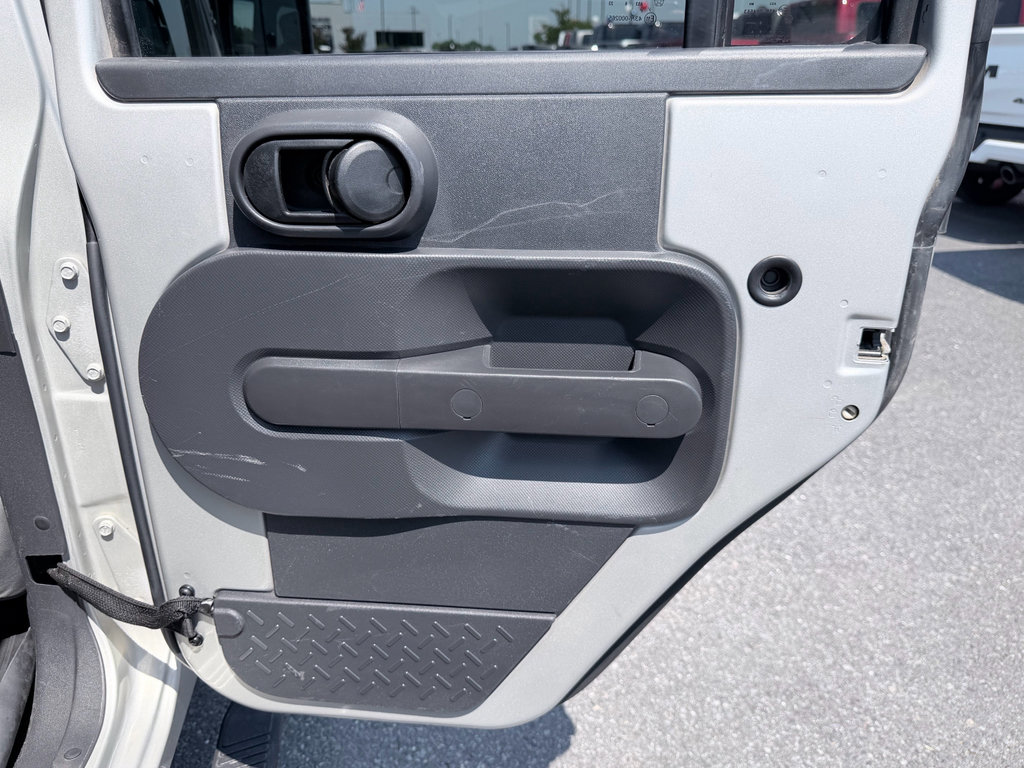 Used 2007 Jeep Wrangler X AWD/4WD image 26