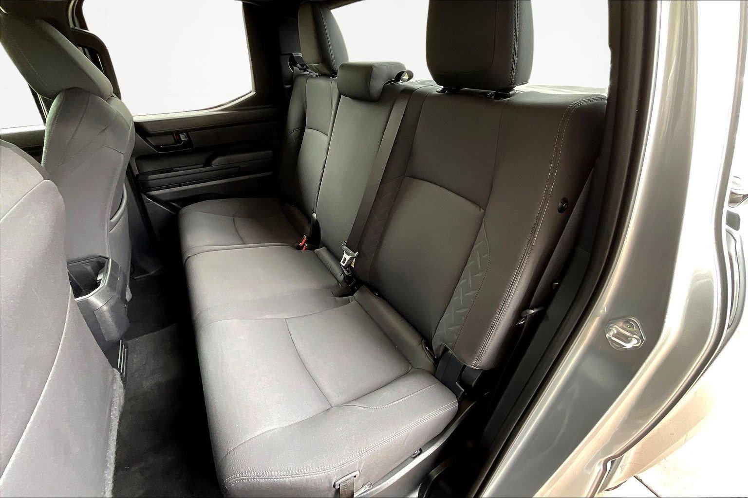 Certified 2025 Toyota Tacoma SR AWD/4WD image 22