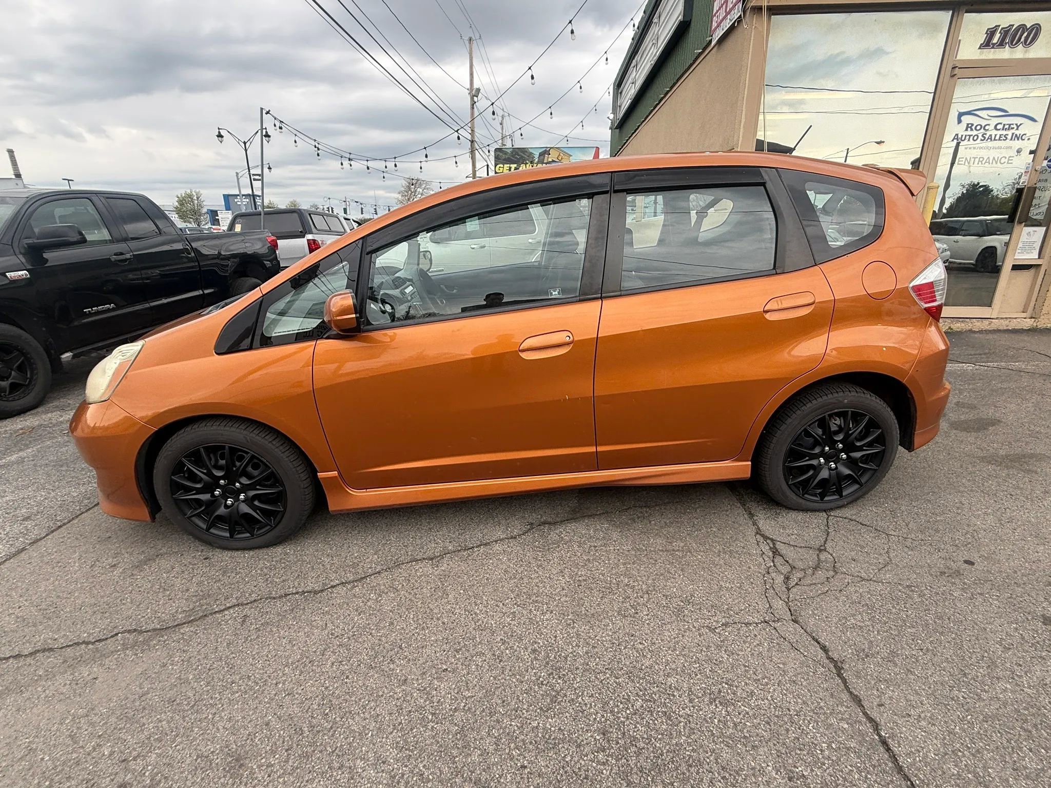 Used 2010 Honda Fit Sport image 11