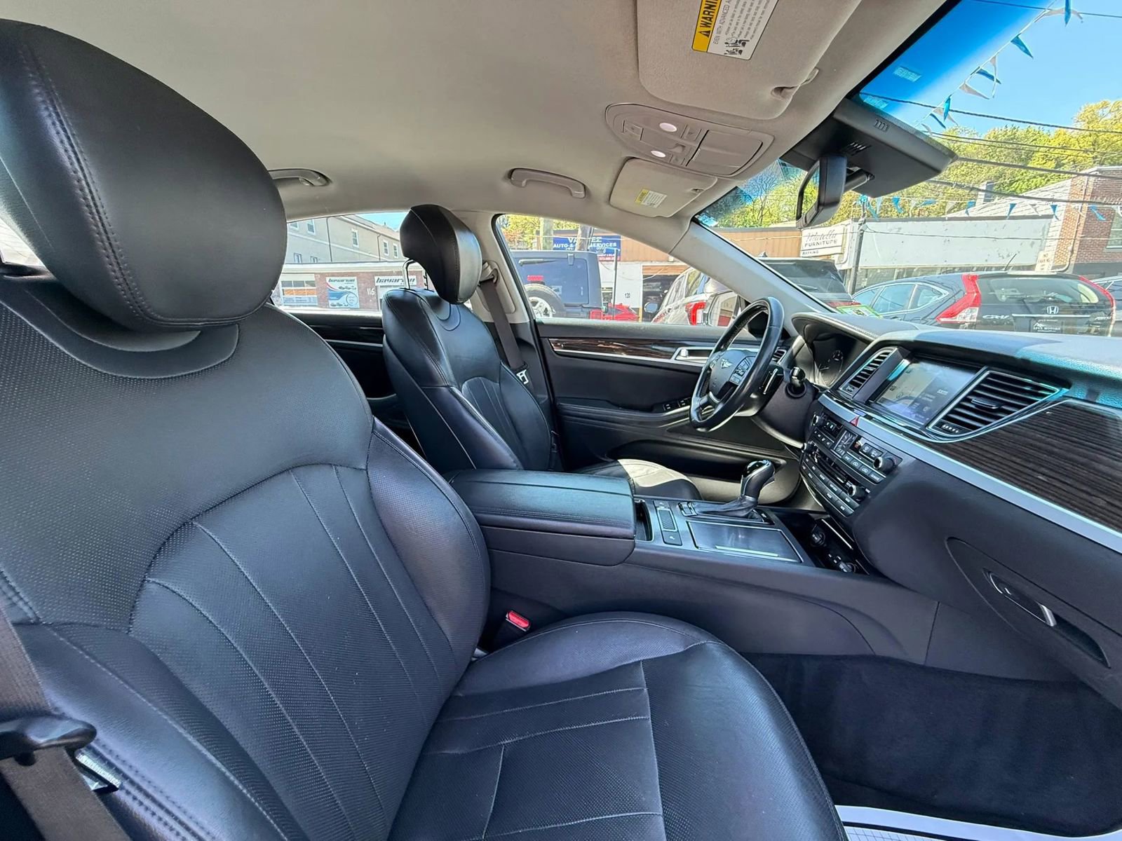 Used 2015 Hyundai Genesis 3.8 RWD image 45
