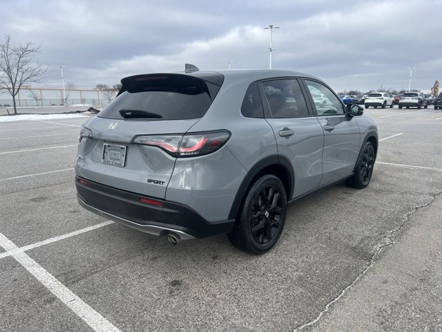 Used 2023 Honda HR-V Sport image 7
