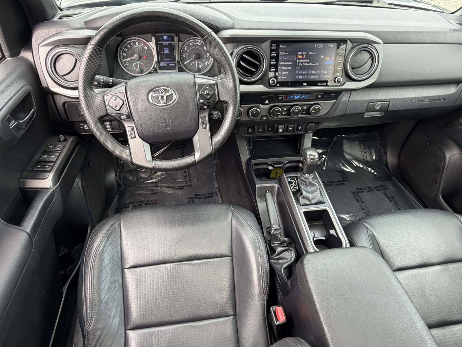 Used 2022 Toyota Tacoma TRD Off-Road w/ TRD Premium Off Road Package AWD/4WD image 9