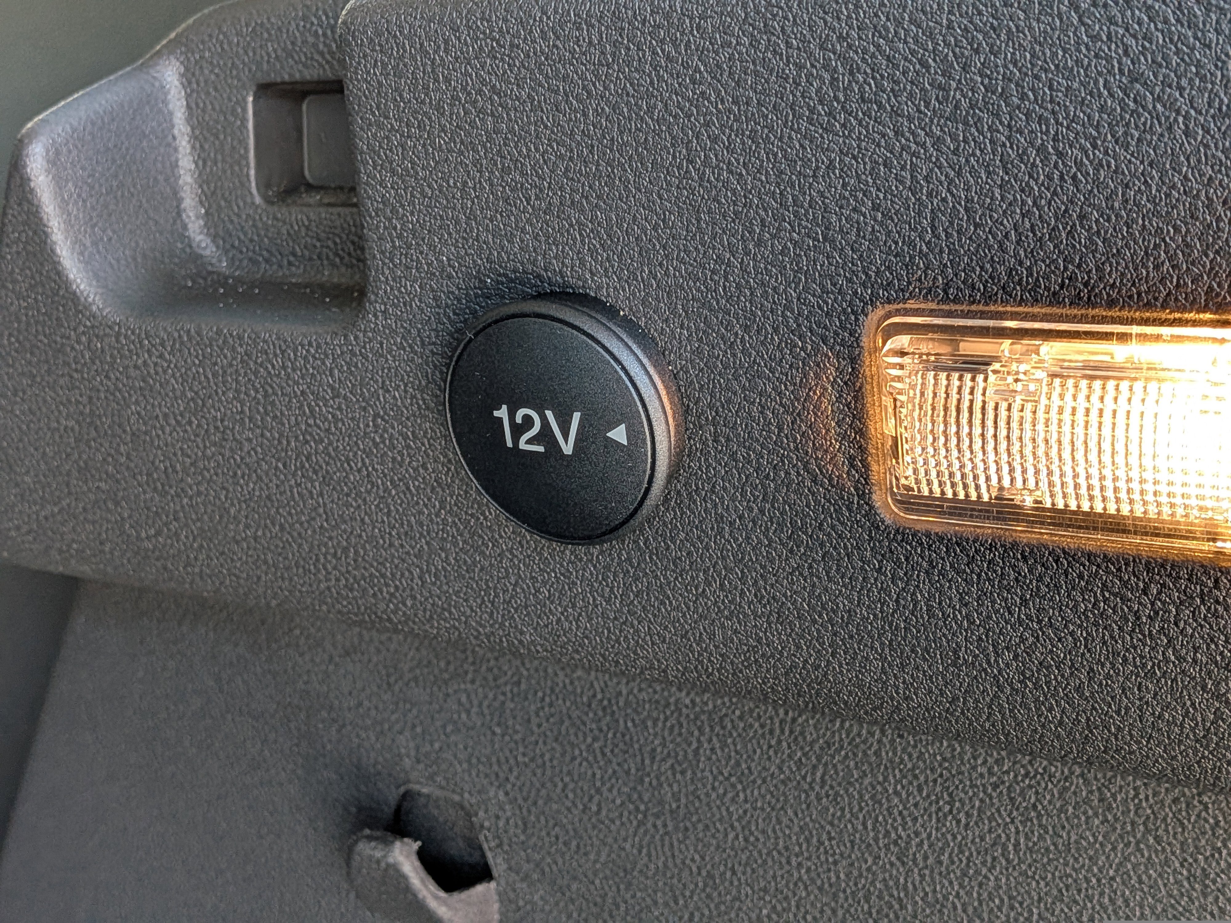 Used 2015 Ford Escape SE image 14