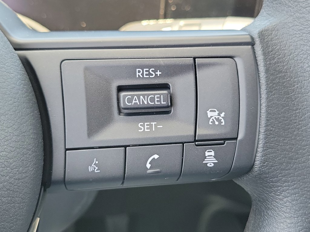 New 2026 Nissan Kicks SV w/ Interior Electronics Package FWD image 8
