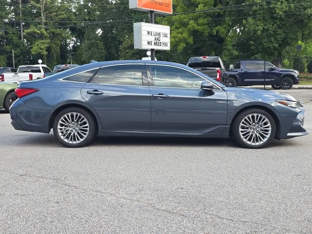 Used 2019 Toyota Avalon Limited w/ All Weather Liner Package FWD image 6