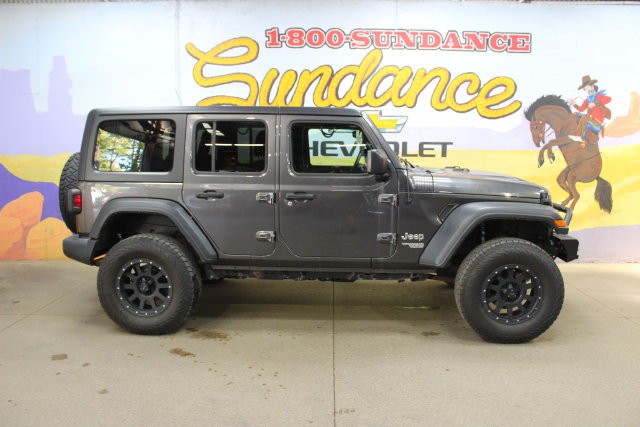 Used 2018 Jeep Wrangler Unlimited Sport AWD/4WD image 1