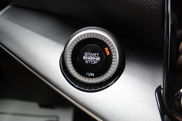 Used 2025 Jeep Wagoneer Series III w/ Premium Group I image 21