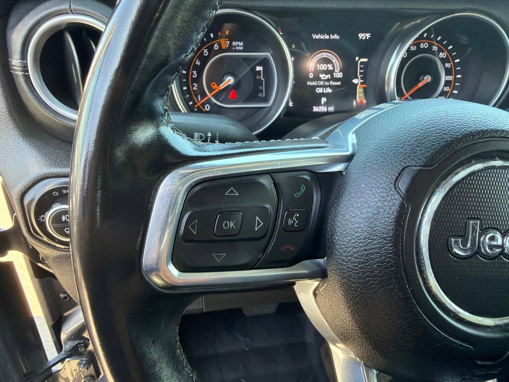 Used 2022 Jeep Gladiator Overland w/ Popular Equipment Package AWD/4WD image 18