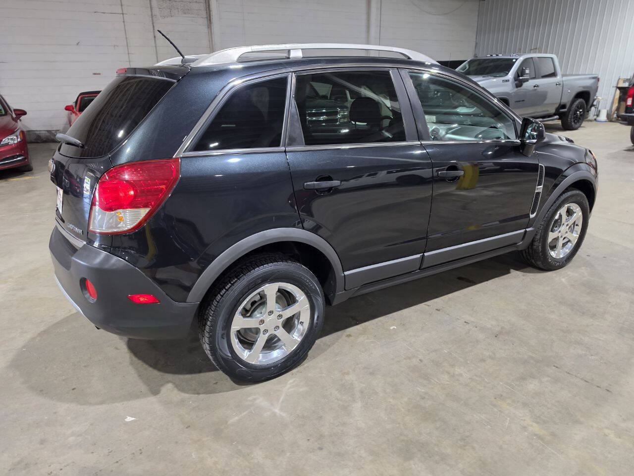 Used 2012 Chevrolet Captiva Sport LS FWD image 11