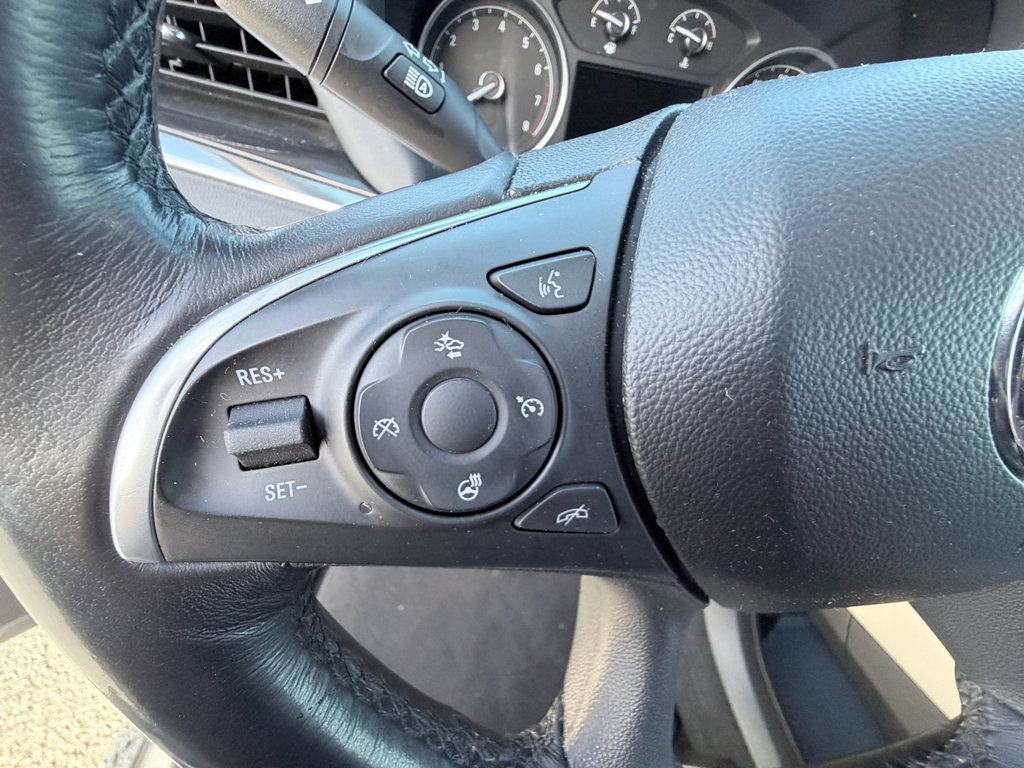 Used 2018 Buick Enclave Premium image 15