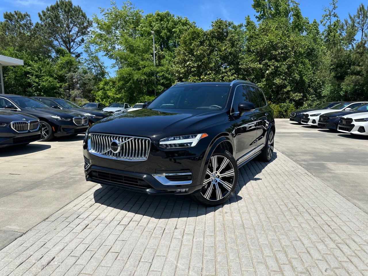 Used 2020 Volvo XC90 T6 Inscription w/ Protection Package Premier AWD/4WD image 1