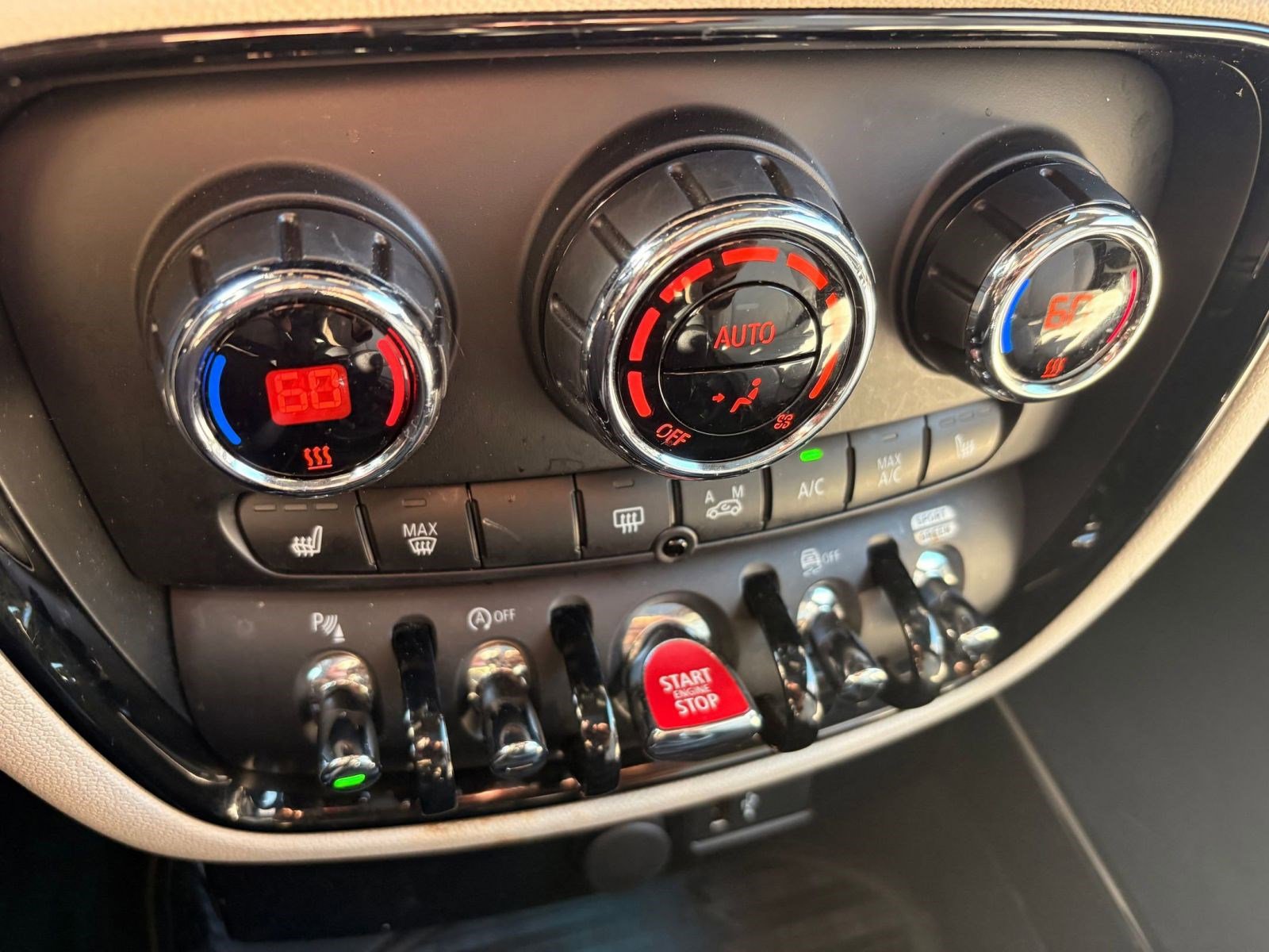 Used 2022 MINI Cooper Clubman John Cooper Works image 18