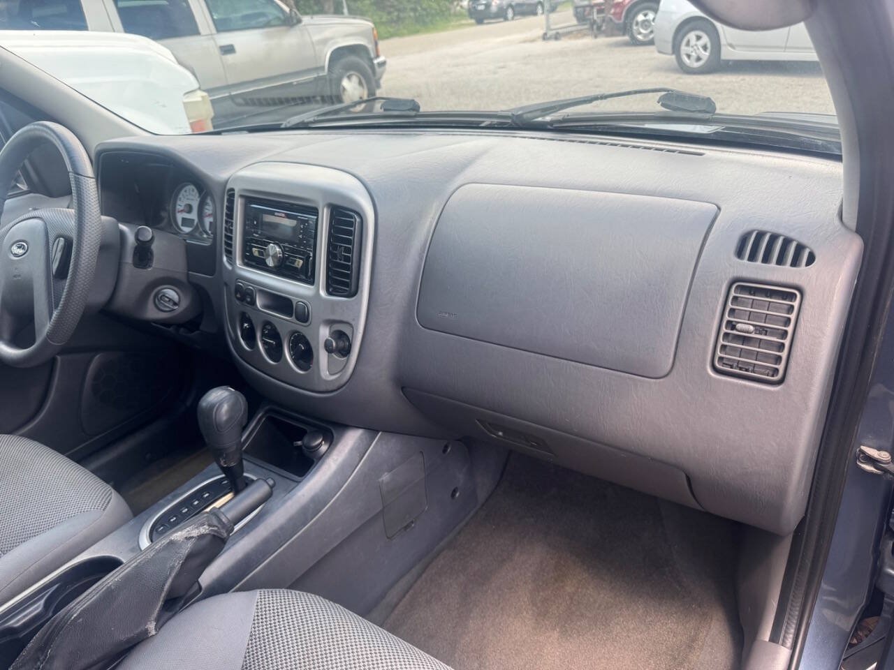 Used 2005 Ford Escape XLT FWD image 13