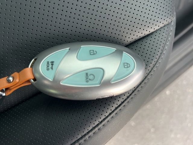 Used 2024 Hyundai Ioniq 6 SEL image 34