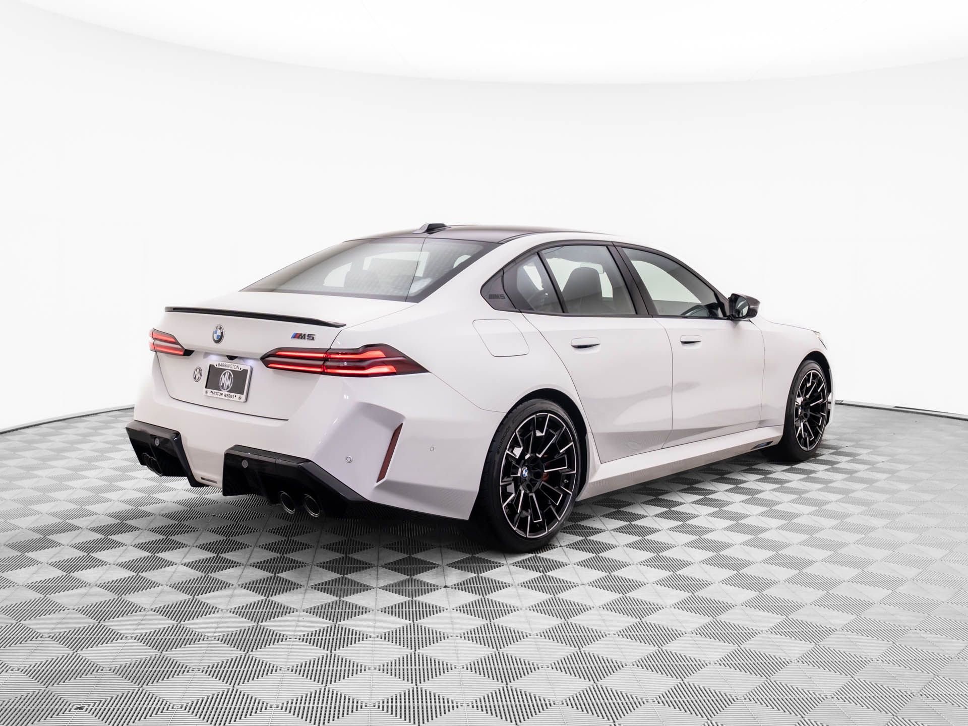 Used 2026 BMW M5 w/ Carbon Package image 6