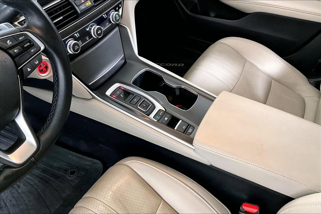 Used 2022 Honda Accord Touring image 17
