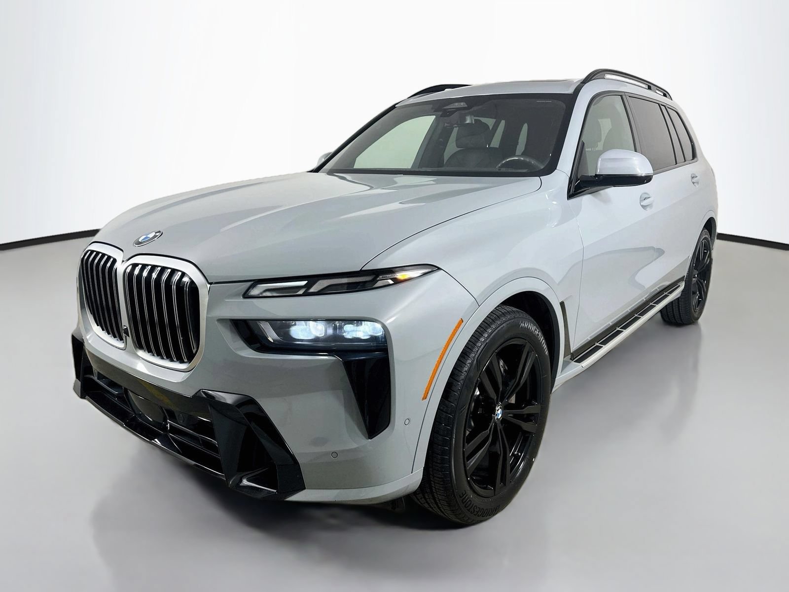 Used 2024 BMW X7 xDrive40i w/ M Sport Package