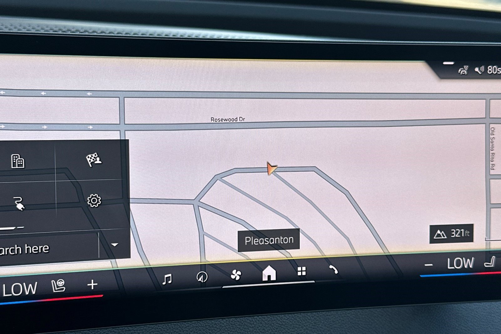 Used 2025 BMW iX xDrive50 image 26