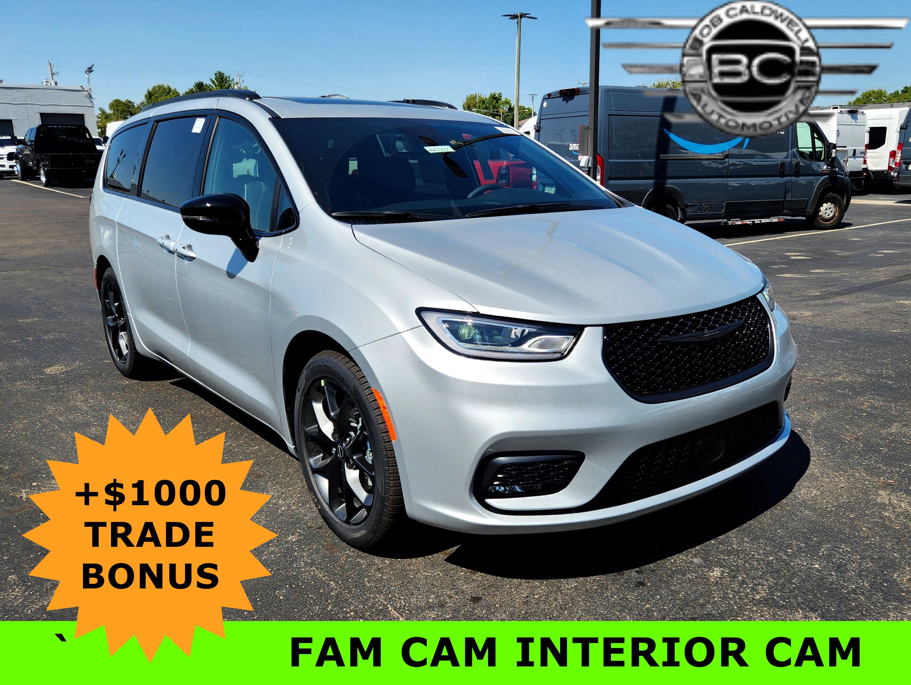 New 2026 Chrysler Pacifica Limited w/ Uconnect Theater Family Group video 1