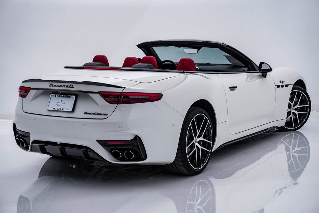 Certified 2024 Maserati GranCabrio Trofeo image 12