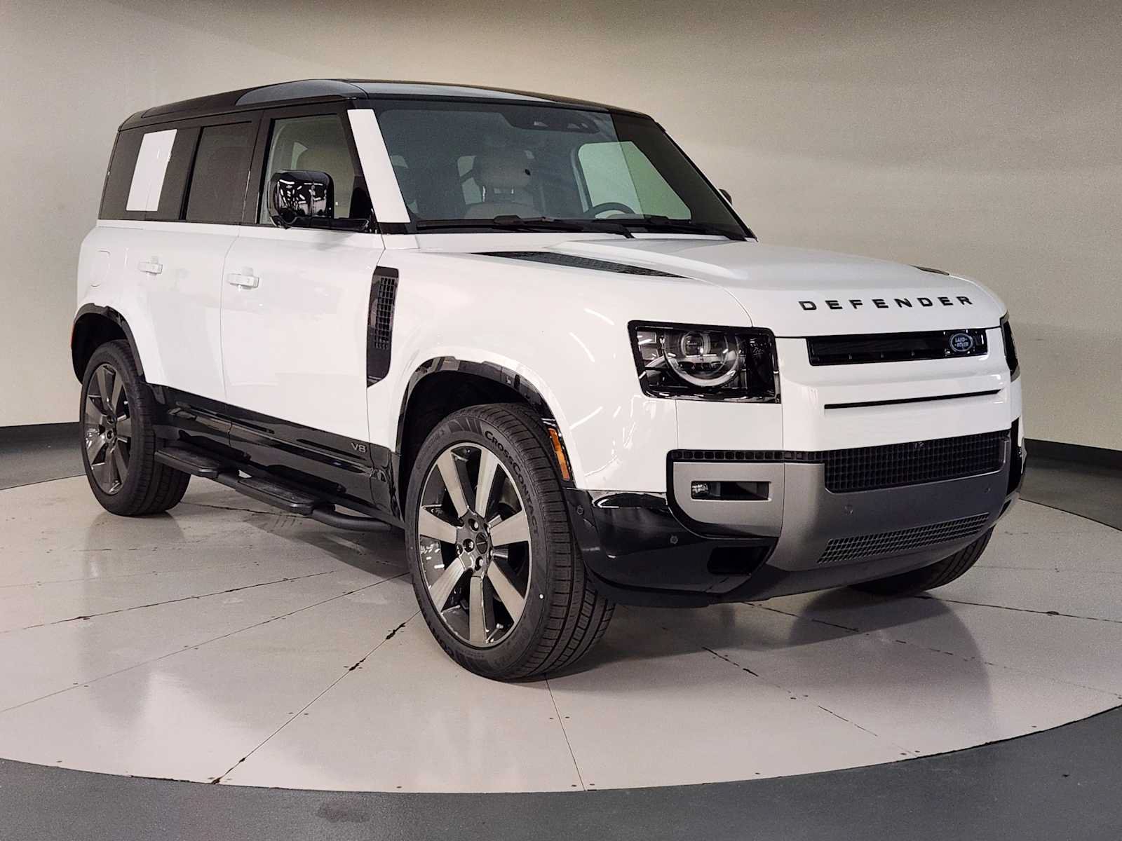 New 2026 Land Rover Defender 110 V8 AWD/4WD image 11