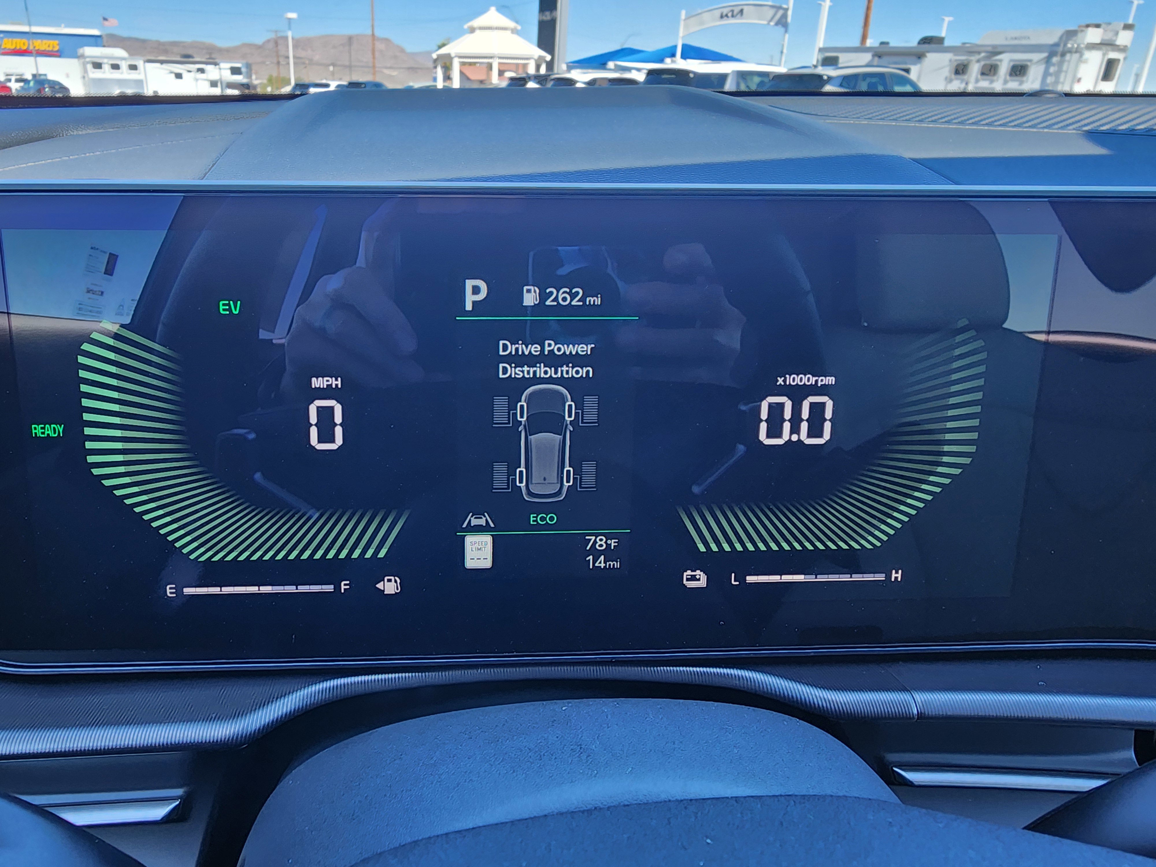 New 2026 Kia Sportage EX image 17