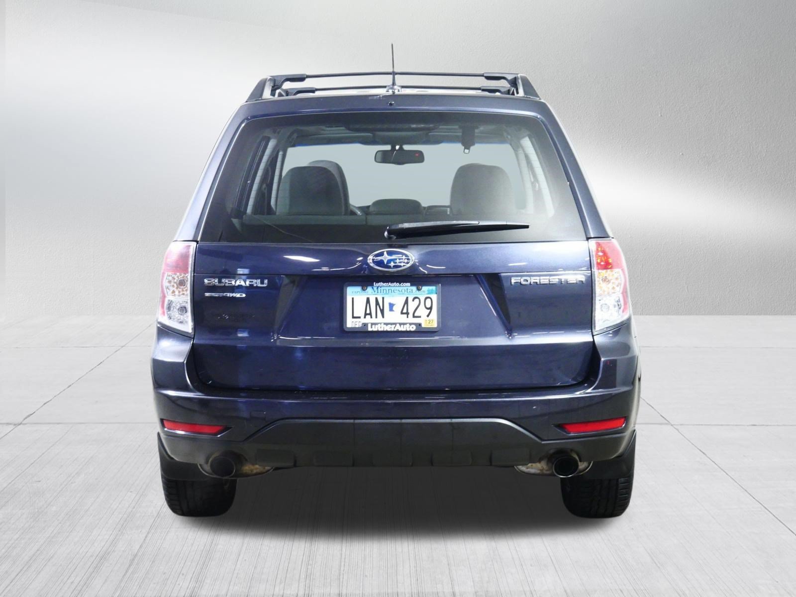 Used 2012 Subaru Forester 2.5X Limited AWD/4WD image 6