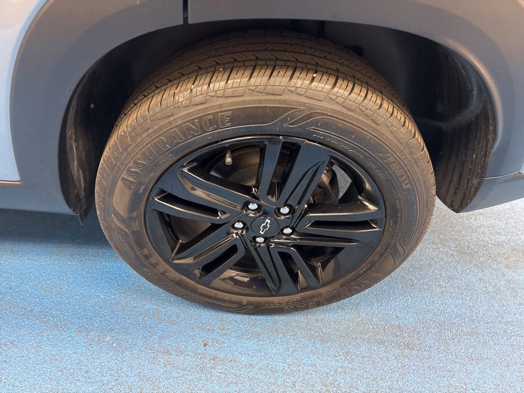 Used 2024 Chevrolet Trax ACTIV w/ Sunroof Package FWD image 18