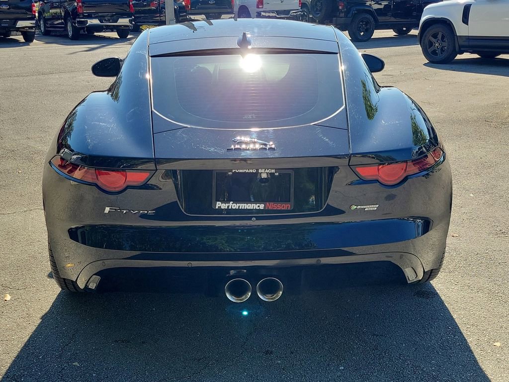 Used 2018 Jaguar F-TYPE R-Dynamic image 7