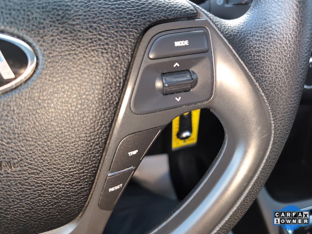Used 2017 Kia Forte LX FWD image 14