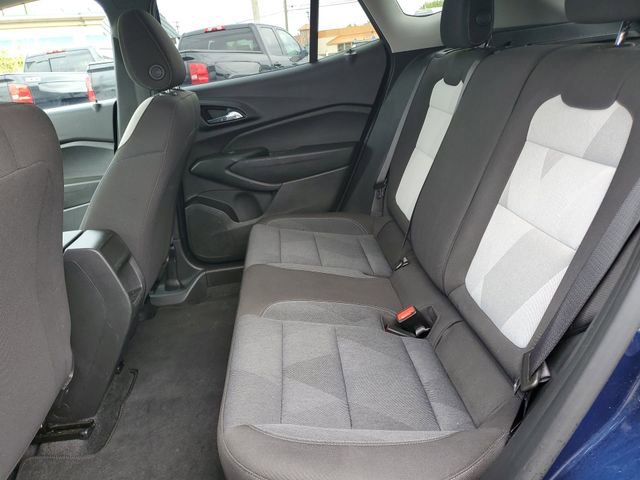 Used 2024 Chevrolet Trax LS w/ LS Convenience Package FWD image 17