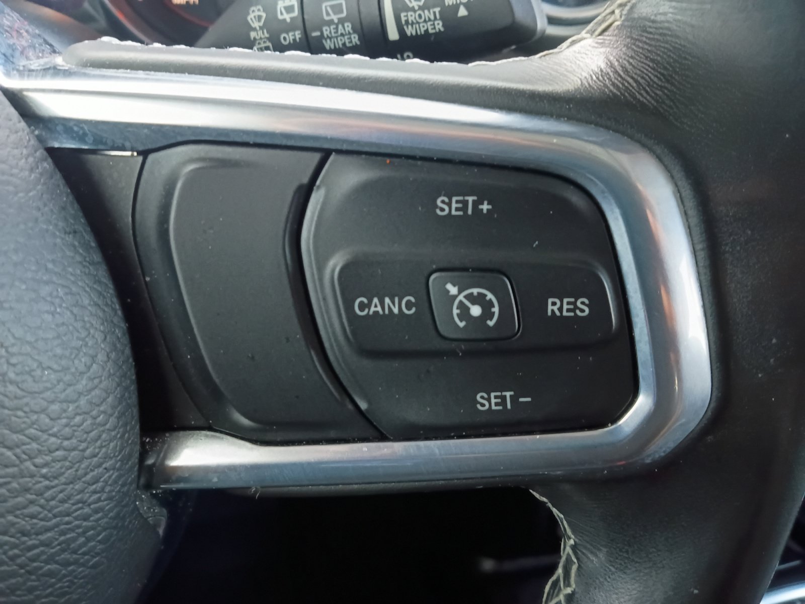 Used 2021 Jeep Wrangler Unlimited Sahara w/ Uconnect 4C Nav & Sound Group AWD/4WD image 27
