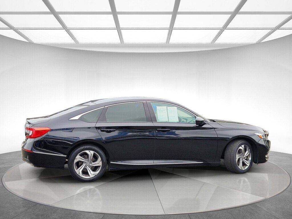 Certified 2019 Honda Accord EX image 2