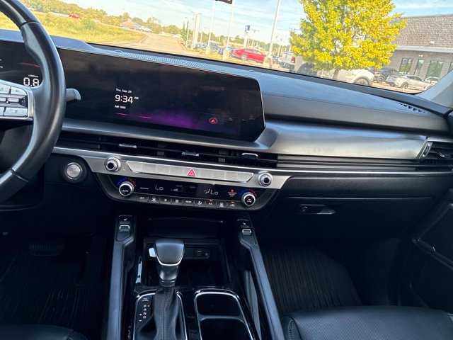 Used 2024 Kia Telluride S w/ S Sunroof Package FWD image 12