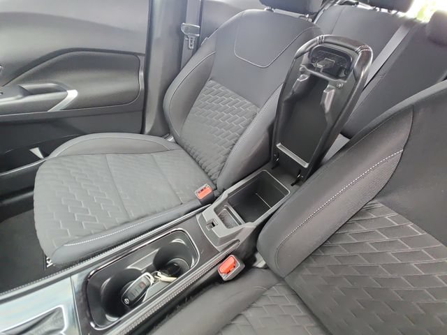 Used 2023 Nissan Kicks SV w/ Exterior Package FWD image 27