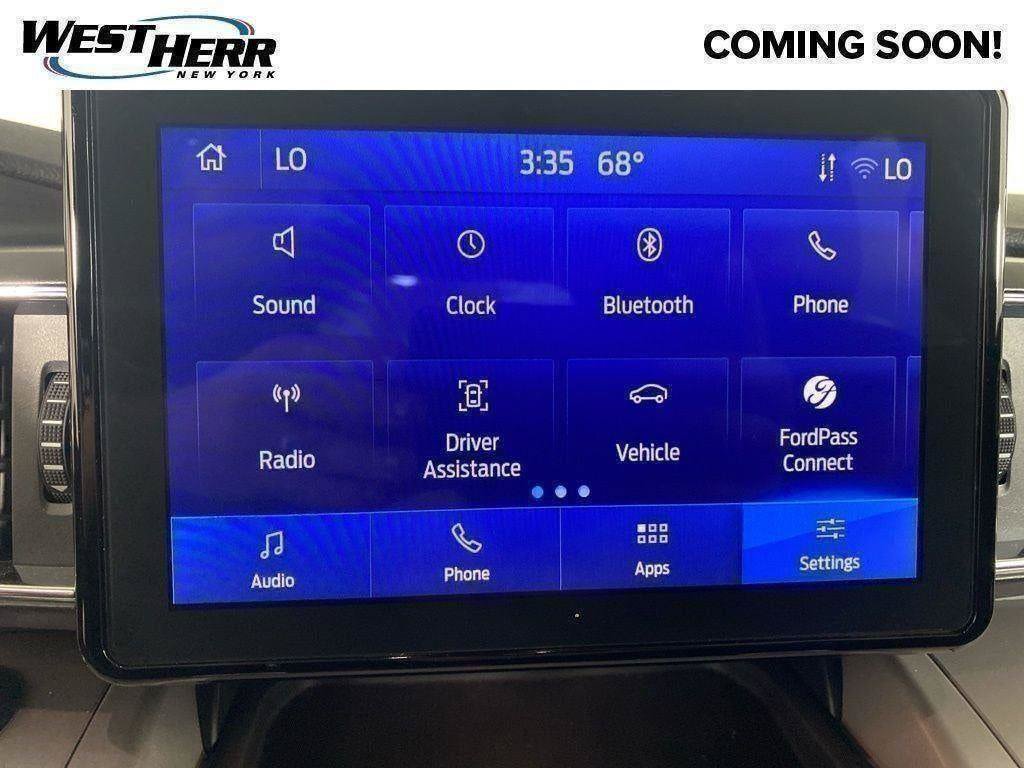 Used 2024 Ford Explorer XLT w/ Equipment Group 202A AWD/4WD image 33