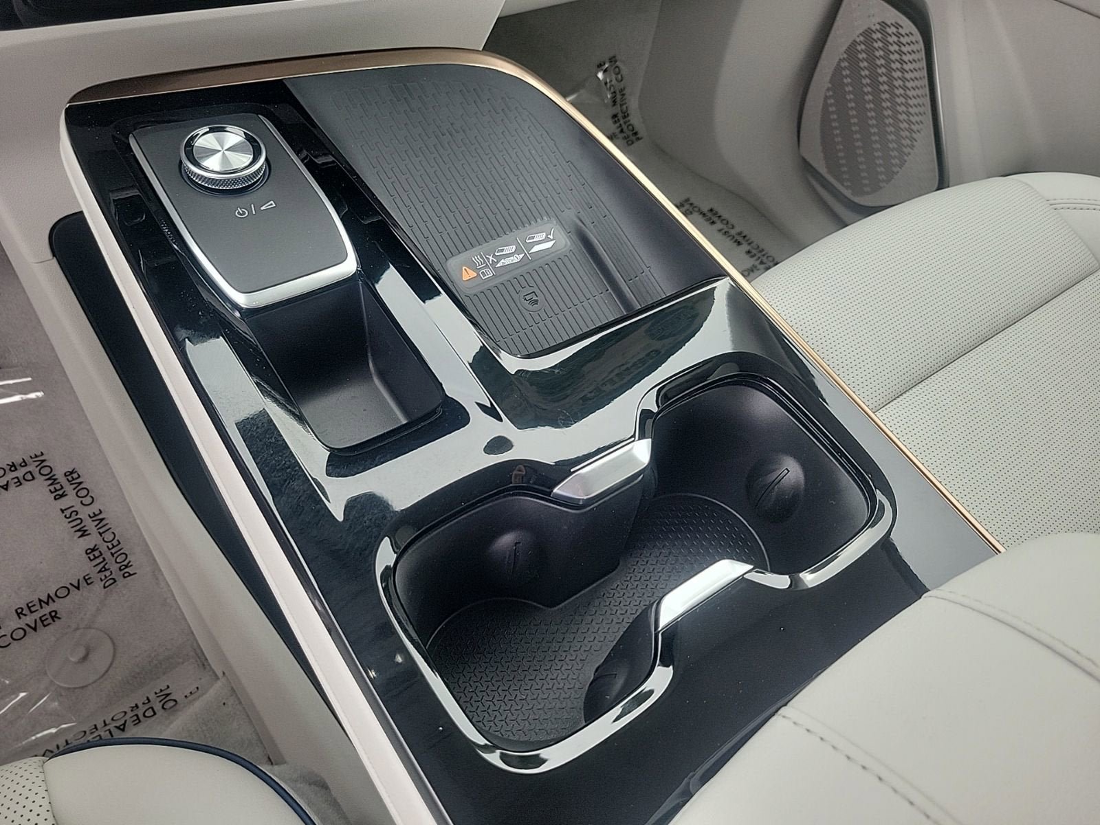 New 2026 Buick Enclave Avenir w/ Super Cruise Package FWD image 18
