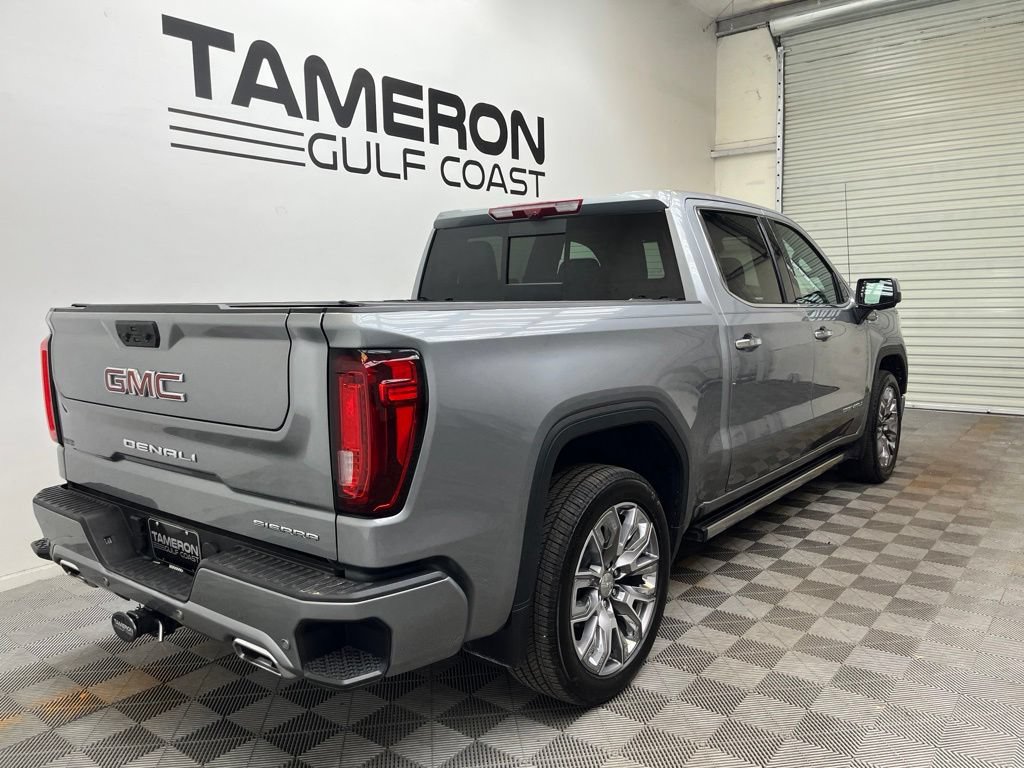 Used 2025 GMC Sierra 1500 Denali AWD/4WD image 7