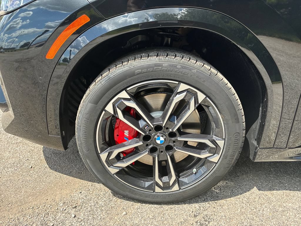 New 2026 BMW X2 xDrive28i w/ Technology Package AWD/4WD image 9