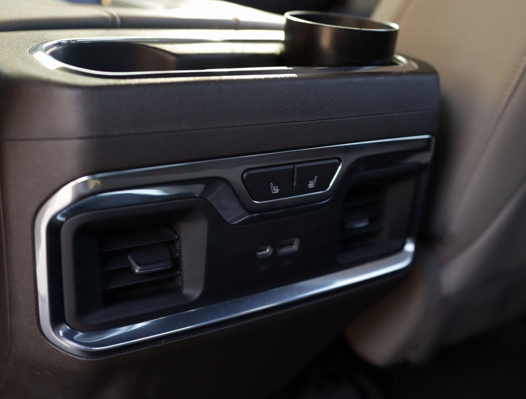 Used 2022 Chevrolet Silverado 1500 LTZ image 29