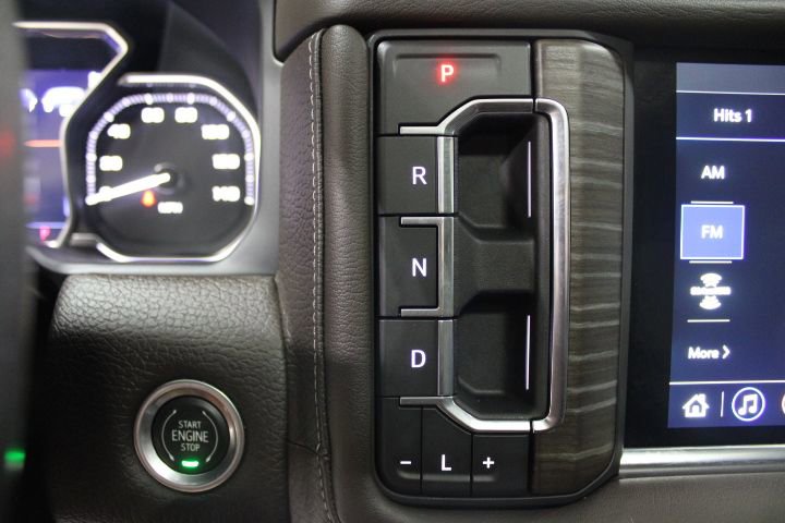 Used 2021 GMC Yukon Denali w/ LPO, Illumination Package AWD/4WD image 51